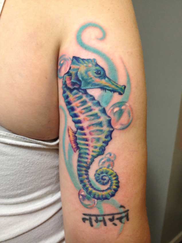 tatuaggio cavalluccio marino 80