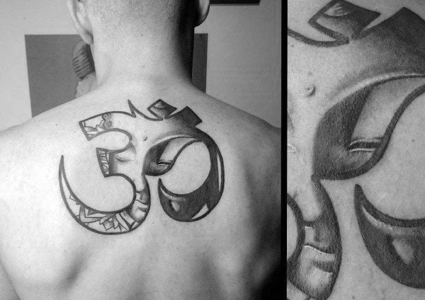 tatuaggio simbolo om 33