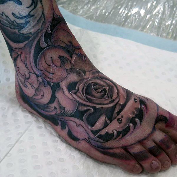 tatuaggio piede 560