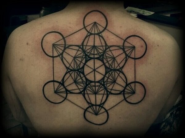 tatuaggio geometrico 260