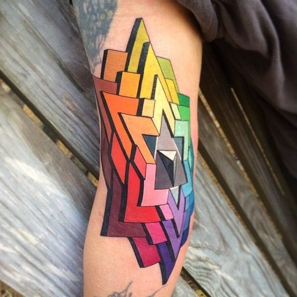 tatuaggio geometrico 684