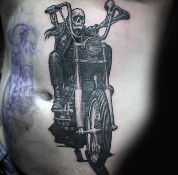 tatuaggio motociclista 94