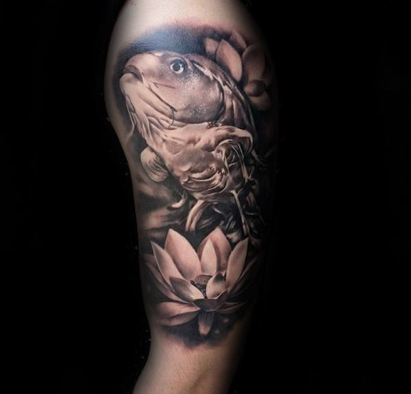 tatuaggio fiore di loto 223