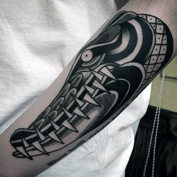 tatuaggio coccodriloo caimano 108