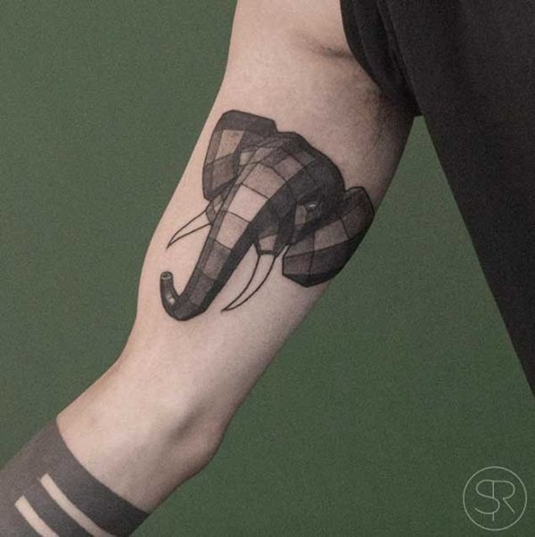 tatuaggio elefante 727