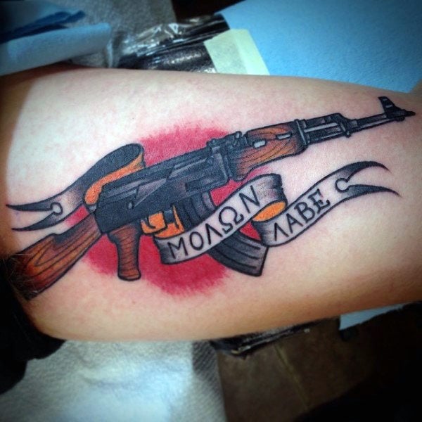tatuaggio arma ak47 23