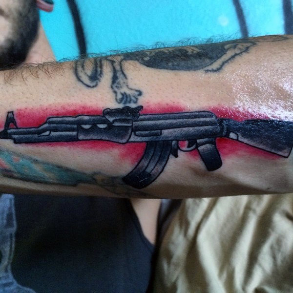 tatuaggio arma ak47 57