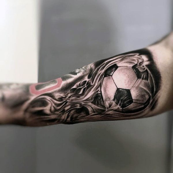 tatuaggio calcio 129