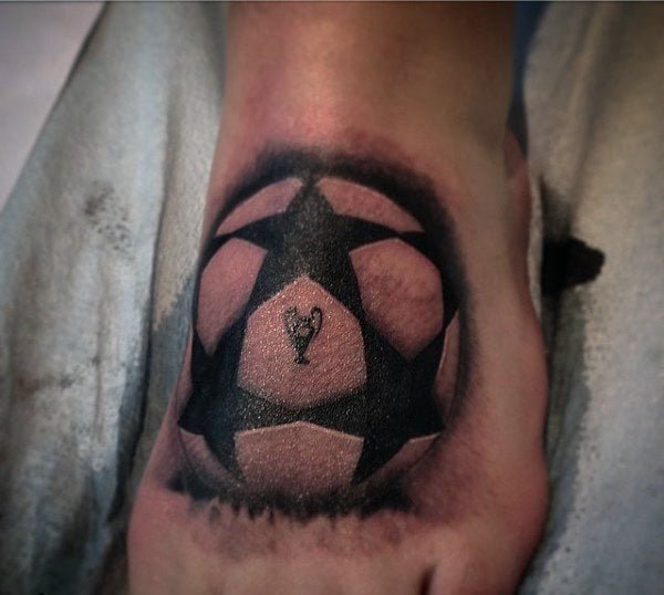 tatuaggio calcio 13