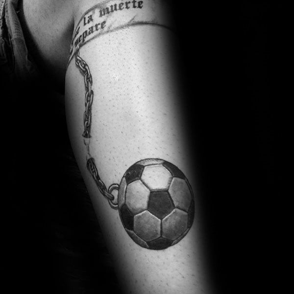 tatuaggio calcio 155