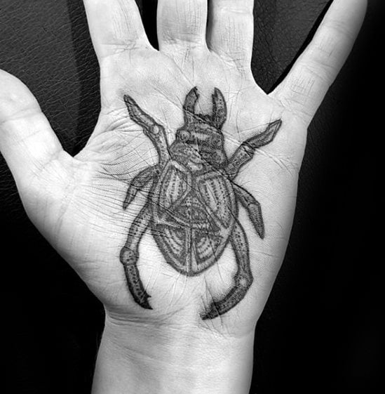 tatuaggio scarabeo 27