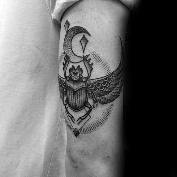 tatuaggio scarabeo 47