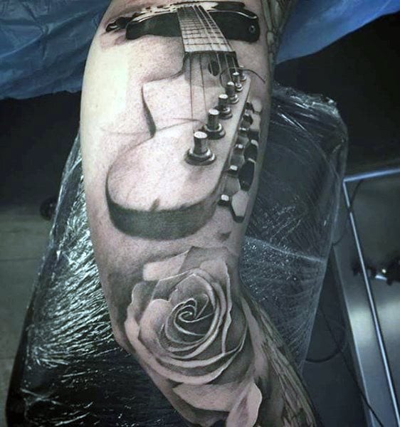 tatuaggio chitarra 57