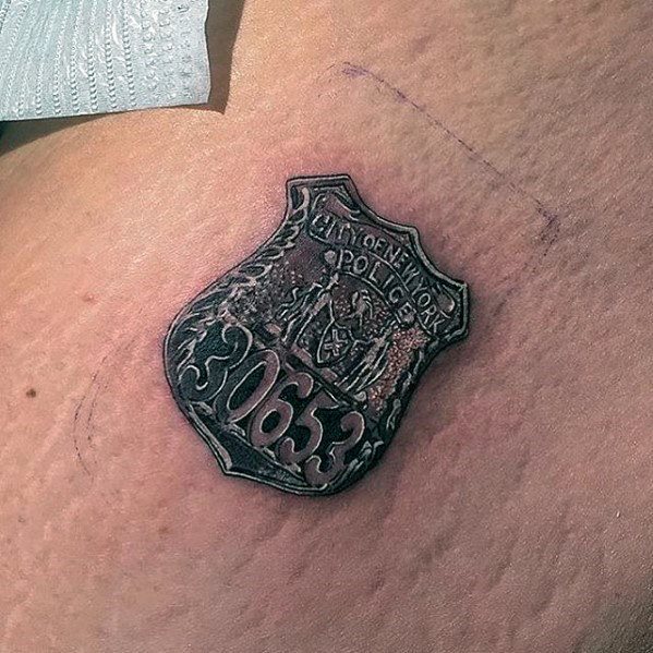 tatuaggio polizia 21