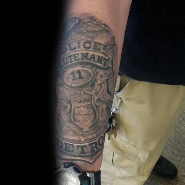 tatuaggio polizia 87