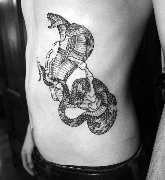 tatuaggio serpente a due teste 39