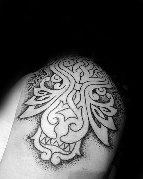 tatuaggio lupo celtico 30