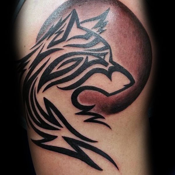 tatuaggio lupo tribale 35