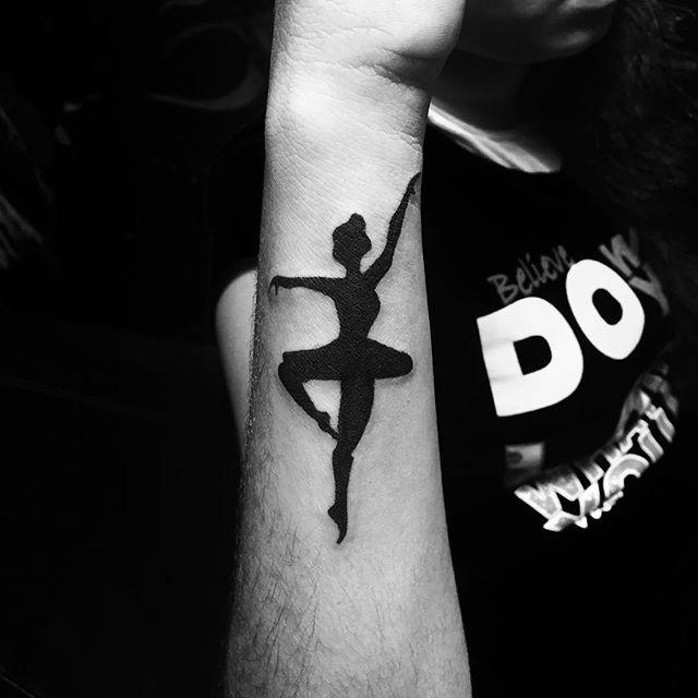 tatuaggio ballerina danzatrice 51