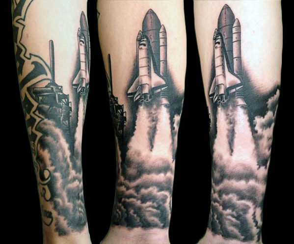 tatuaggio navicella spaziale 01