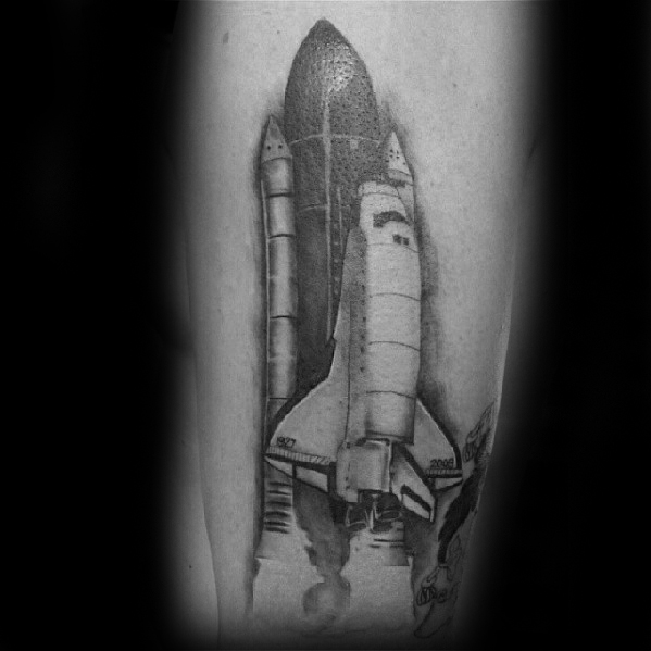 tatuaggio navicella spaziale 17