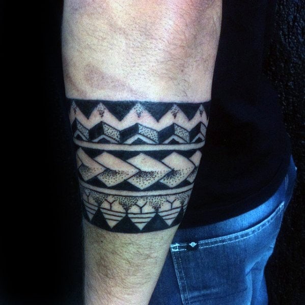 tatuaggio bracciale tribale 53