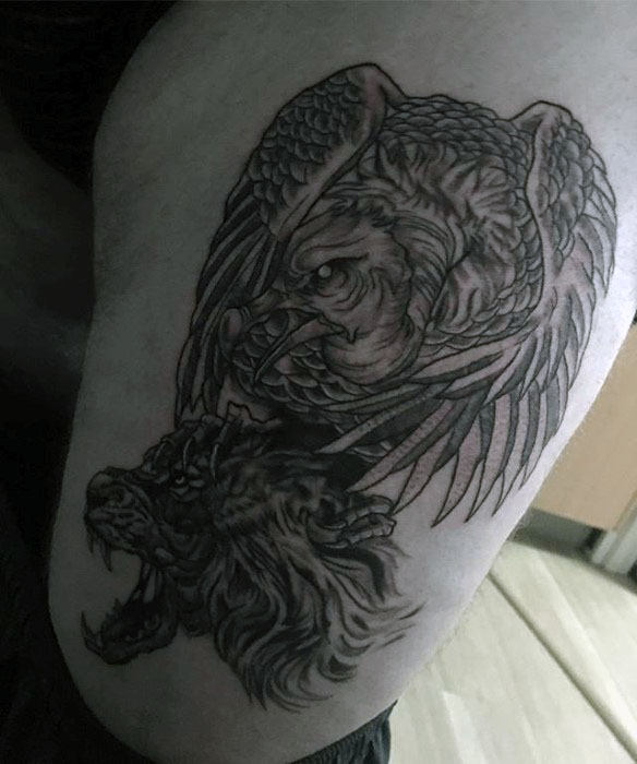 tatuaggio avvoltoio 115