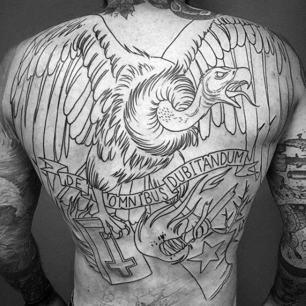 tatuaggio avvoltoio 123