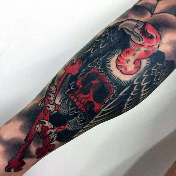 tatuaggio avvoltoio 19