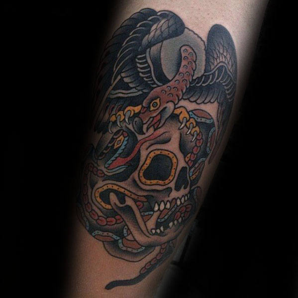 tatuaggio avvoltoio 25
