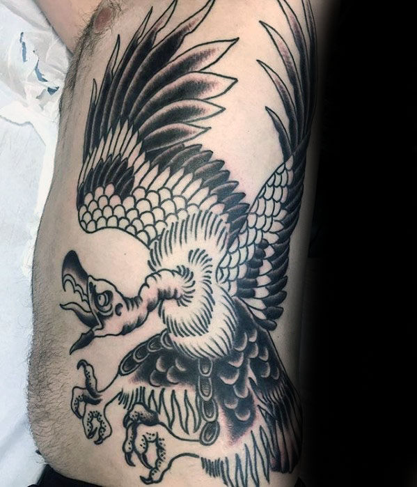 tatuaggio avvoltoio 27