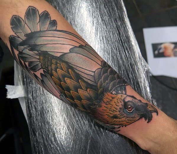 tatuaggio avvoltoio 49