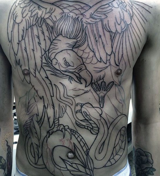 tatuaggio avvoltoio 75