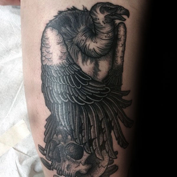 tatuaggio avvoltoio 87