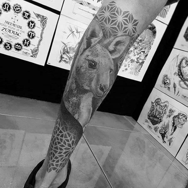 tatuaggio canguro 125