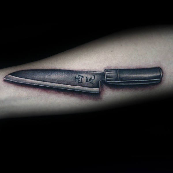 tatuaggio coltello da cucina chef 47