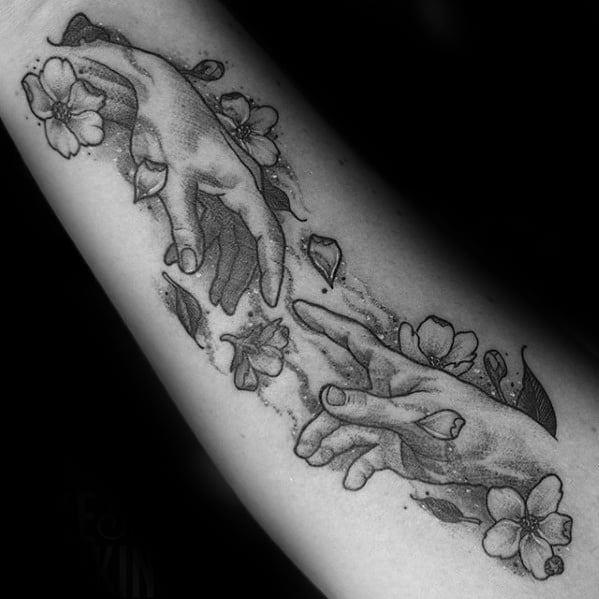 tatuaggio creazione di adamo 15