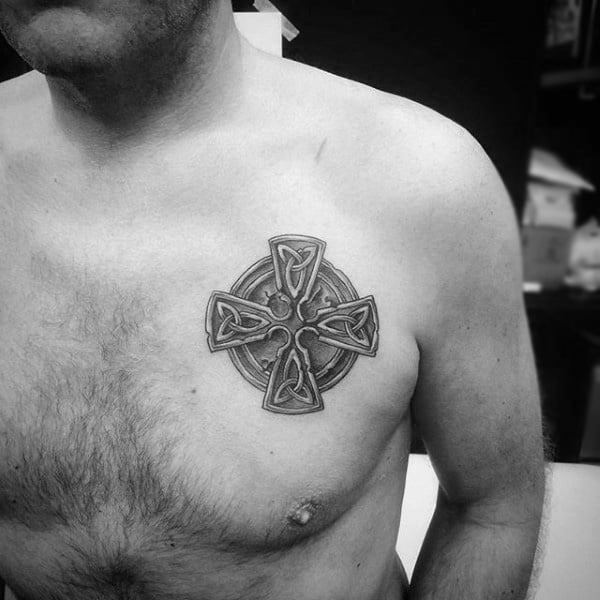 tatuaggio croce celtica 09