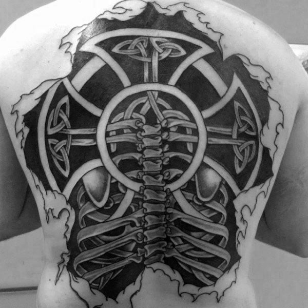 tatuaggio croce celtica 151