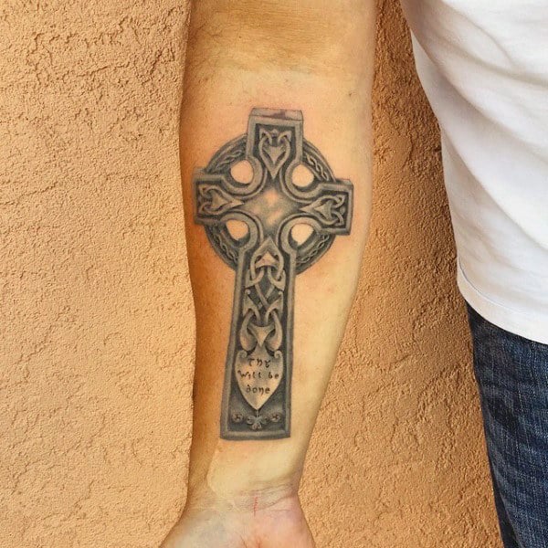 tatuaggio croce celtica 179