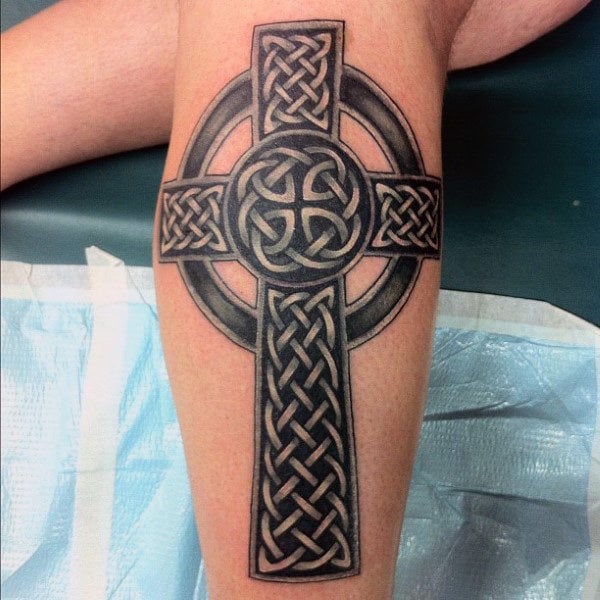 tatuaggio croce celtica 29