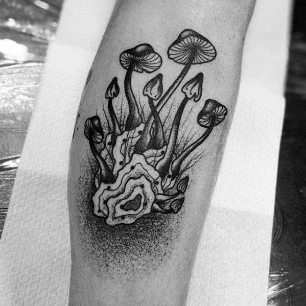 tatuaggio fungo champignon 33