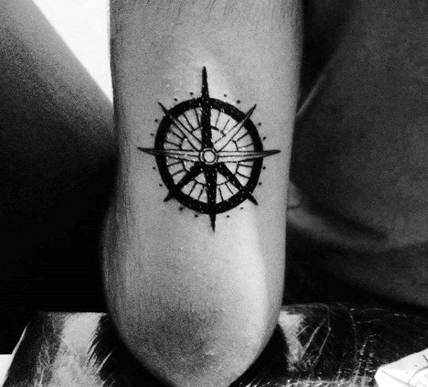 tatuaggio simbolo pace 109