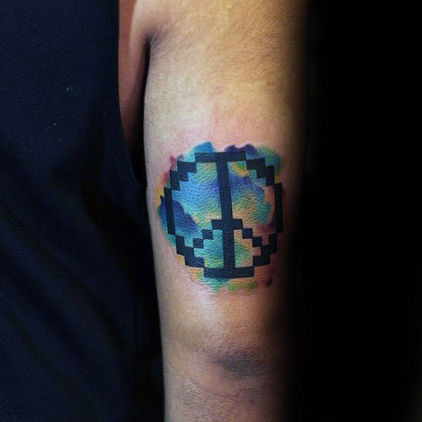 tatuaggio simbolo pace 93