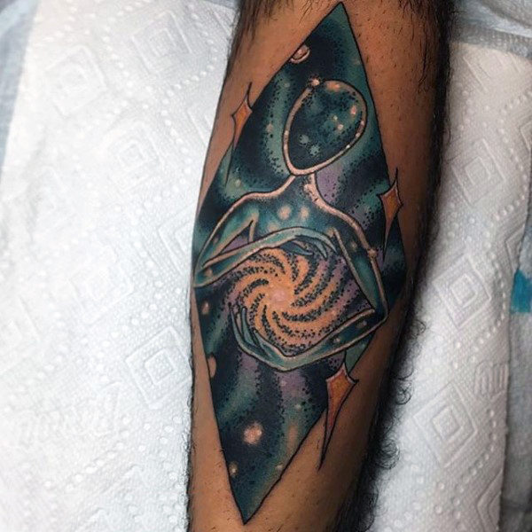 tatuaggio universo 217