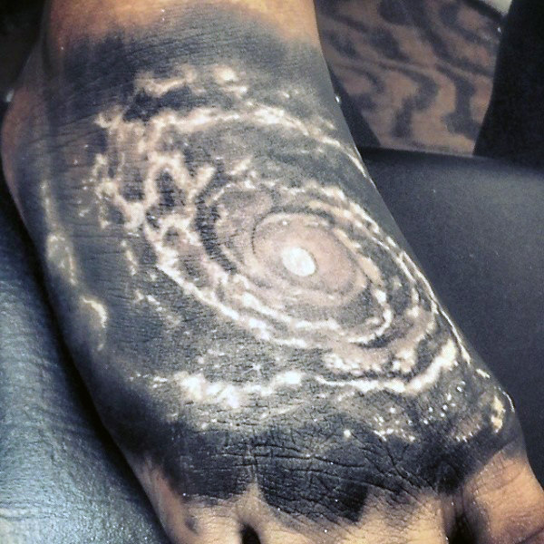 tatuaggio universo 273