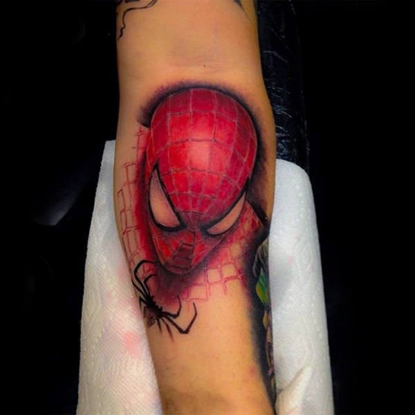 tatuaggio uomo ragno spiderman 113