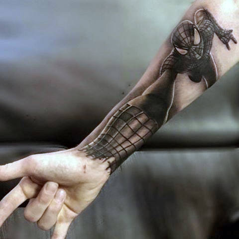 tatuaggio uomo ragno spiderman 23