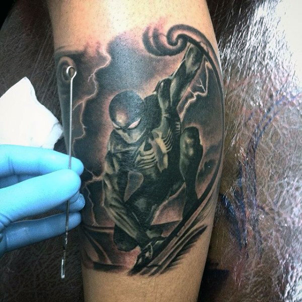 tatuaggio uomo ragno spiderman 25