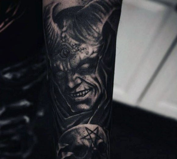 tatuaggio demone diavolo 45